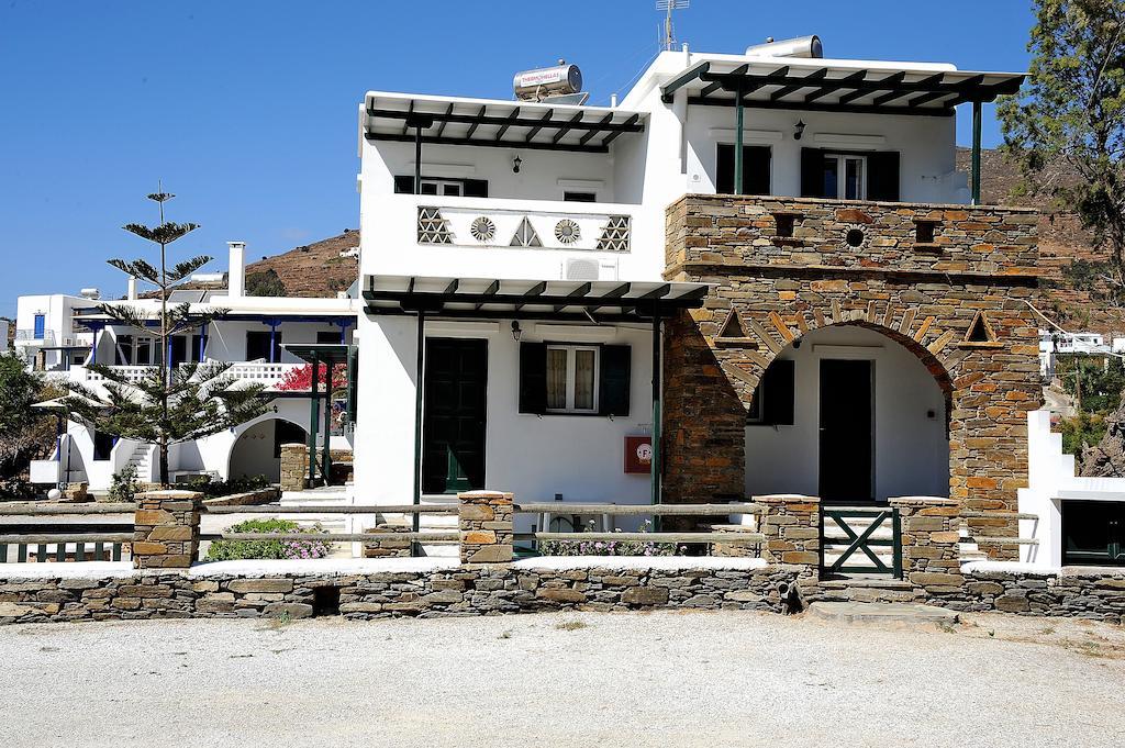 Porto Apergis Aparthotel Agios Ioannis  Exterior photo